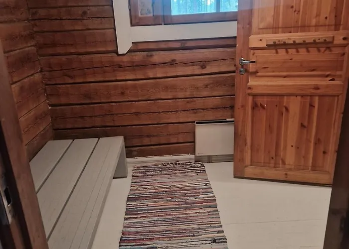 בית נופש Hietajaervi Helmi, Pieni *